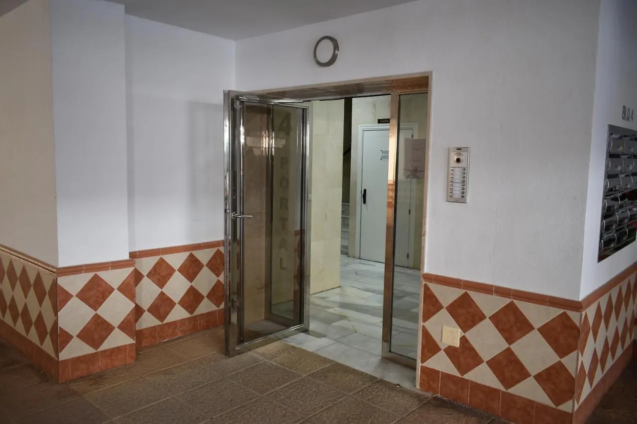 Holiday home Timon Ii, Luxury 3 Bedroom Beachside Apartment Benalmadena Spain