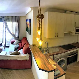  Apartamento Coqueto En Puerto Marina Con Piscina