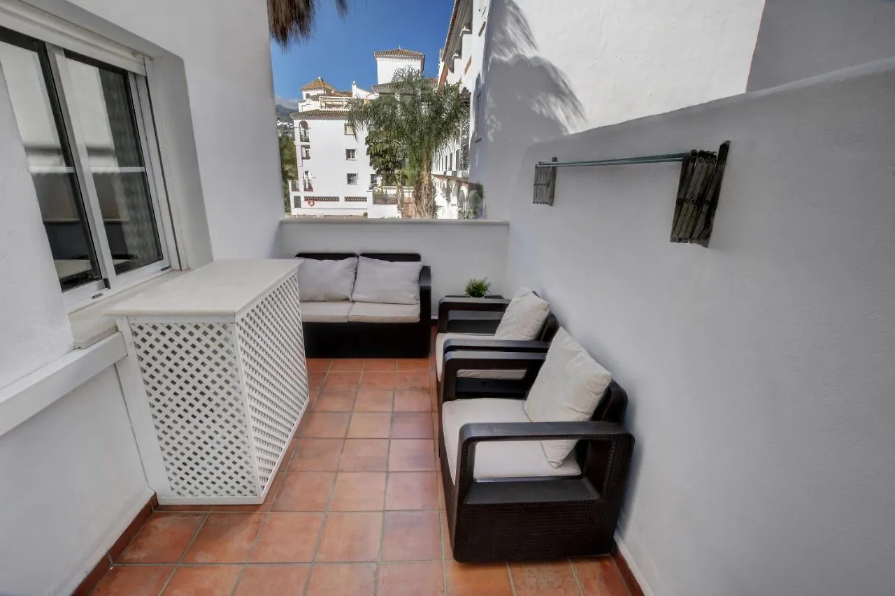 Timon Ii, Luxury 3 Bedroom Beachside Apartment Benalmadena 0*,  Spain